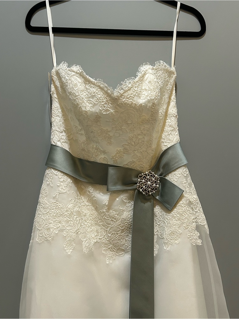 Paloma Blanca Lace Wedding Gown